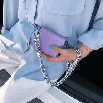 Mini kadın çapraz askılı çanta 2020 Moda Yeni Desen bayan el çantası omuz kemeri zinciri kadın klasik küçük kare çanta