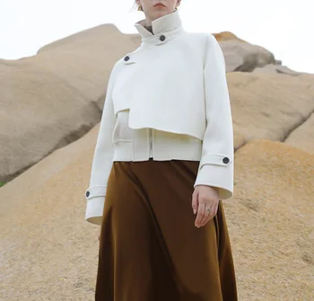 2021 İlkbahar ve Sonbahar Yeni Yün Ceket Klasik Moda Yaka İnce Kısa Düz Renk Fermuar Kaşmir Ceket Kadın