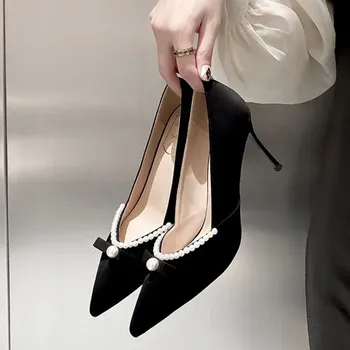 Kadın pompaları Bayan İnci Ayakkabı Moda Yuvarlak Topuklu Siyah Sivri Burun Parti Elbise yüksek topuklu ayakkabı Moda Kare Ayak 2022 Yeni Stil