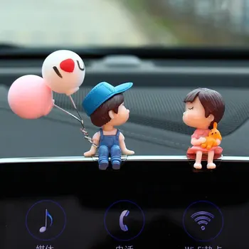 Araba Dekorasyon Sevimli Karikatür Çiftler Aksiyon Figürü Figürleri Balon Süs Oto İç Dashboard Aksesuarları Kızlar için Hediyeler