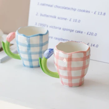 Yaratıcı El Boyalı 3D Lale Kafes Porselen Kupalar El Yapımı Düzensiz kahve fincanları Çay Süt Su Benzersiz Arkadaşlar İçin Hediye