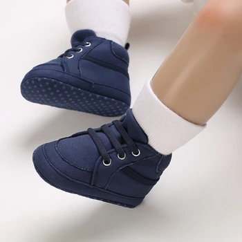 Yenidoğan Bebek ayakkabıları Erkek Kız Klasik Spor Yumuşak Taban PU Deri Çok Renkli İlk Yürüteç gündelik ayakkabı Vaftiz Ayakkabı Ve Çorap