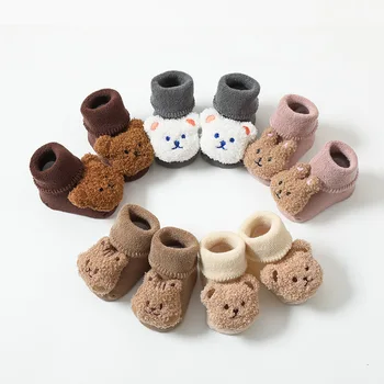 Yürümeye başlayan Kat Çorap Pamuk Tabanlar Toddlers Çocuklar için Çorap Bebek Sıcak Kadife Kalınlaşmak Terlik Bebekler Çizmeler Kış Erkek Kız Ayakkabı