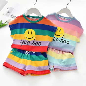 Gökkuşağı Çocuk Kız giyim setleri yazlık t-shirt + pantolon seti Nokta Üstleri Şort Sevimli Bebek Kız İki parçalı Set Çocuk Giysileri Takım Elbise