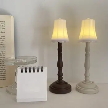 Masaüstü Lamba İstikrarlı Taban Narin İşıklı Masaüstü ışık Taşınabilir Aşınmaya dayanıklı Ev Dekor LED Başucu Gece Lambası Ev için