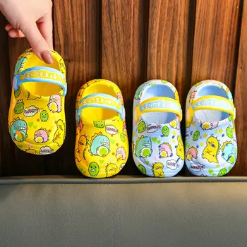 Bebek Delik Ayakkabı Çocuk Erkek Ve Kız kaymaz Yumuşak Alt Kapalı Bebek Terlik Yaz Karikatür Takunya Bebek Kız Sandalet